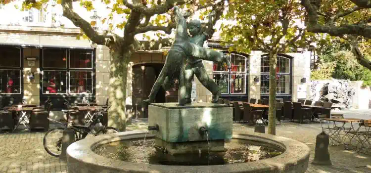 Detektei in Düsseldorf im Einsatz. 